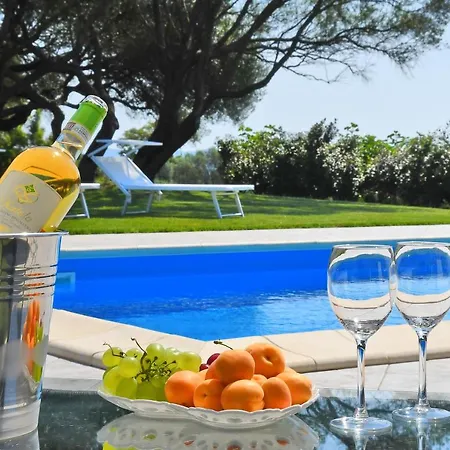 Gli Olivastri Guest House Arzachena Exterior photo